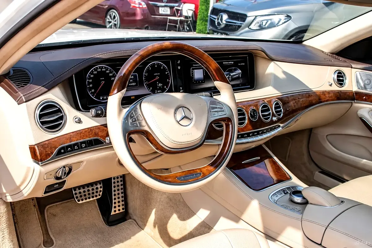 Mercedes-Benz S-Class S 400 7G-Tronic Plus long base (333 حصان) - 11