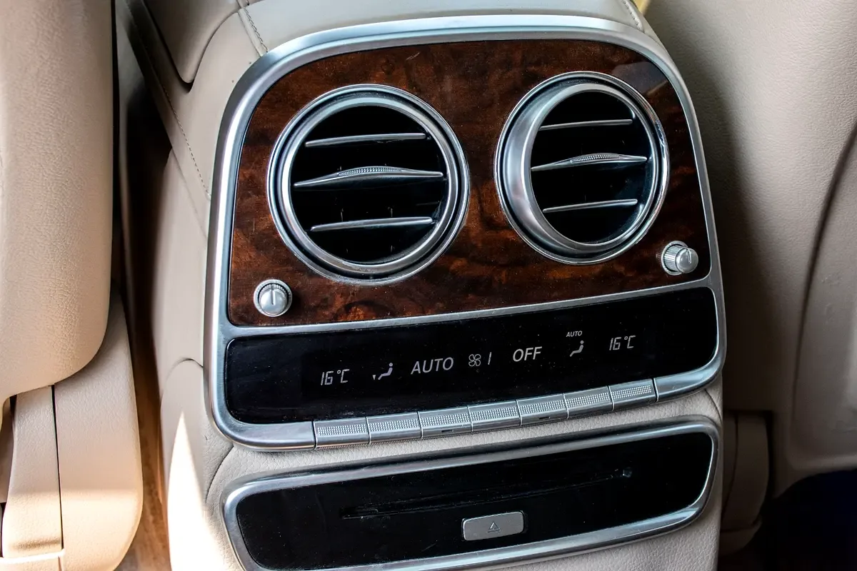 Mercedes-Benz S-Class S 400 7G-Tronic Plus long base (333 حصان) - 16