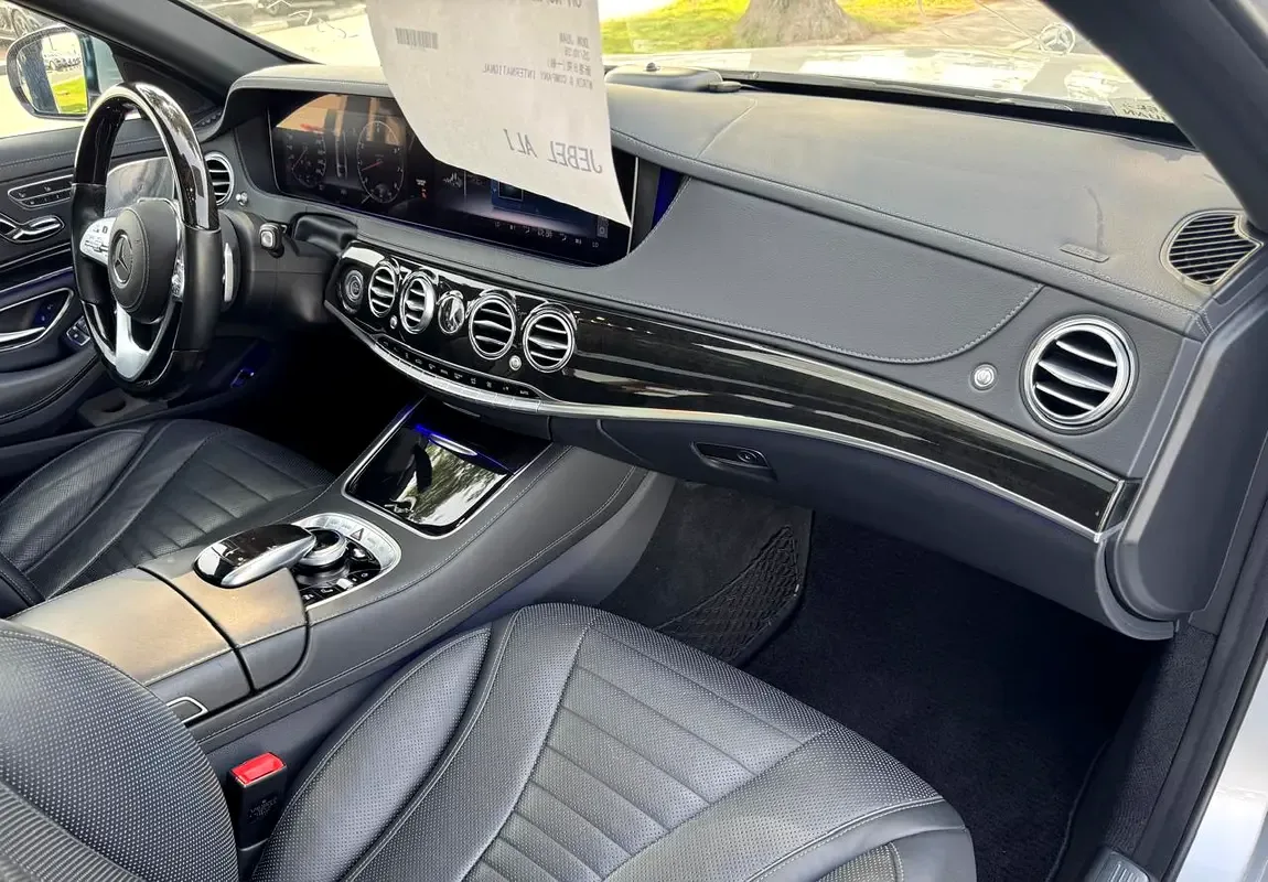 Mercedes-Benz S-Class S 400 d 9G-Tronic 4Matic long base (340 حصان) - 12