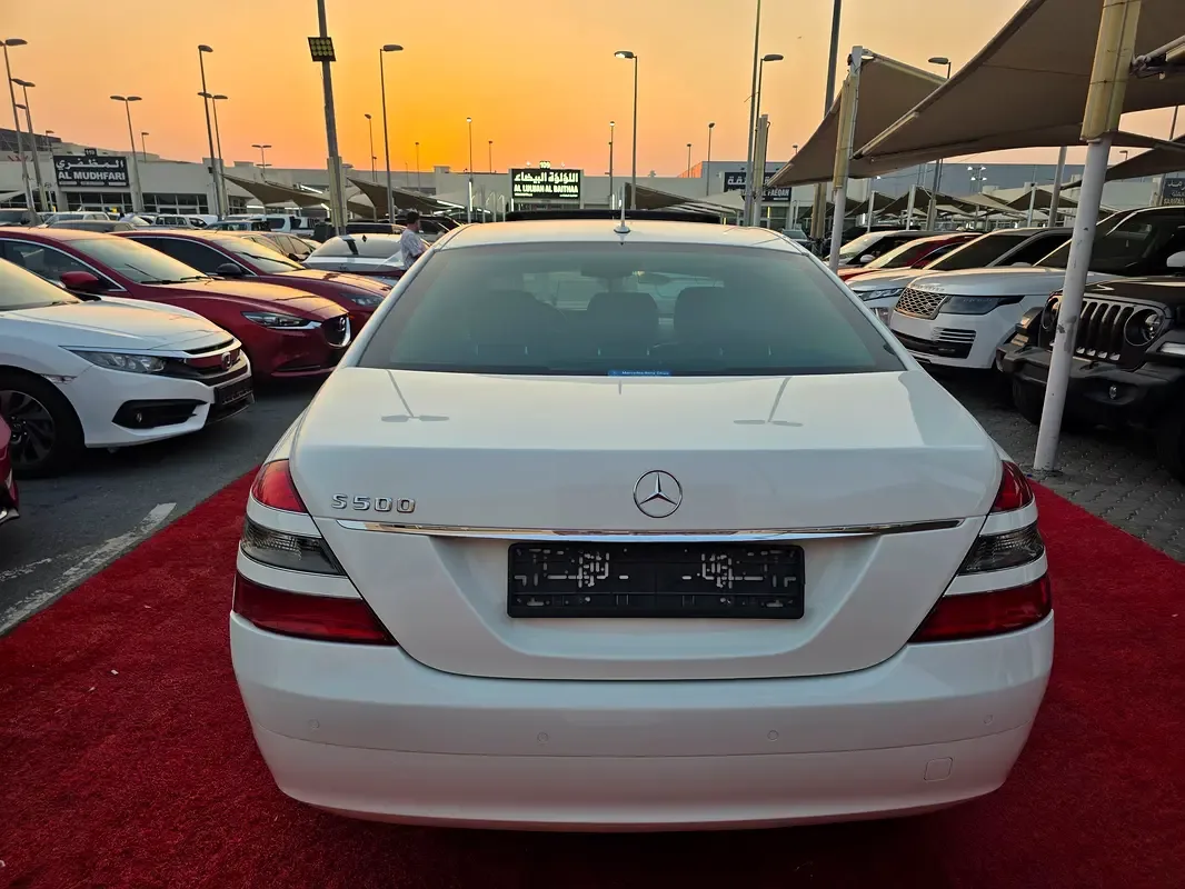 Mercedes-Benz S-Class S 500 7G-Tronic (388 حصان) - 9