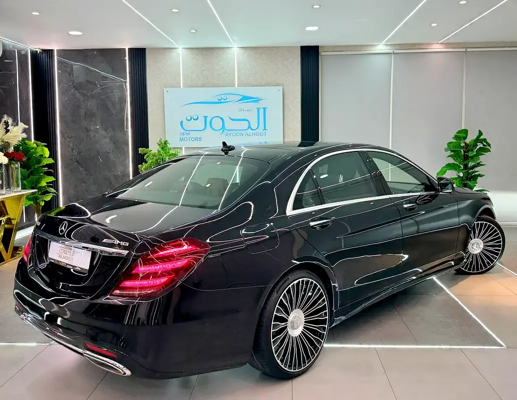 Mercedes-Benz S-Class S 500 7G-Tronic Plus long base (455 hp)