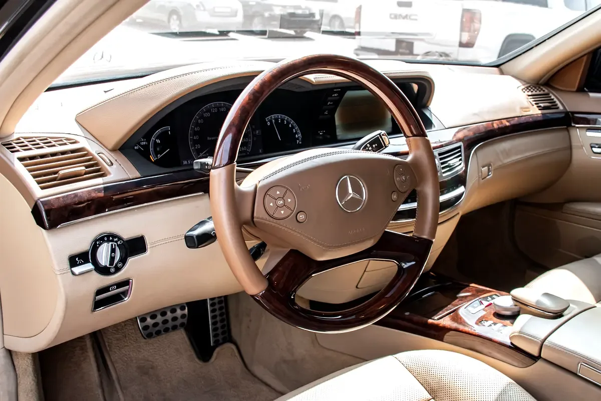 Mercedes-Benz S-Class S 500 BlueEFFICIENCY 7G-Tronic (435 حصان) - 8