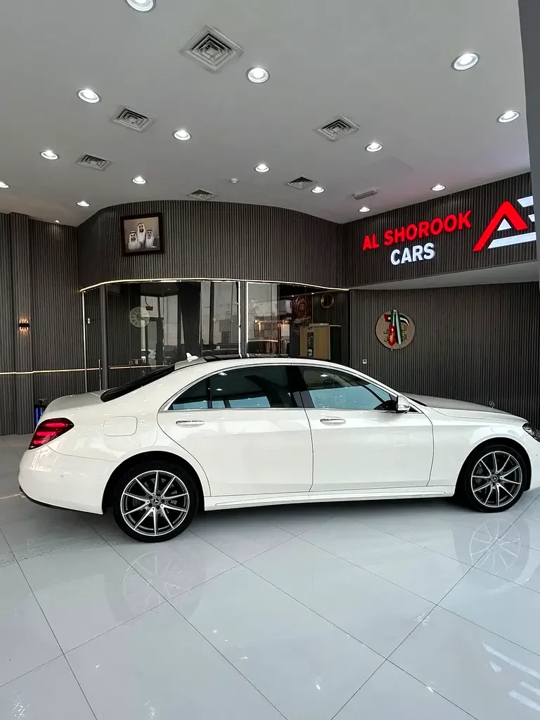 Mercedes-Benz S-Class S 560 9G-Tronic 4Matic long base (469 حصان) - 6