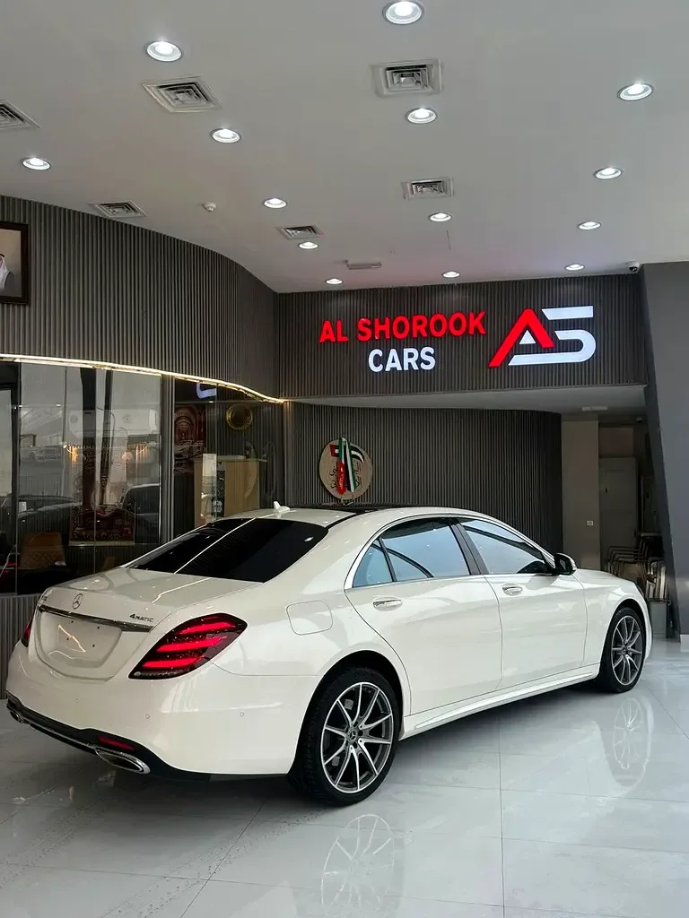 Mercedes-Benz S-Class S 560 9G-Tronic 4Matic long base (469 حصان) - 5
