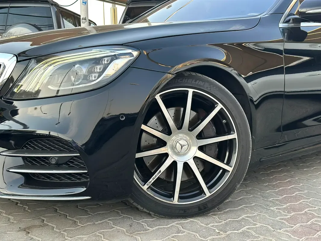 Mercedes-Benz S-Class S 560 9G-Tronic 4Matic long base (469 حصان) - 7