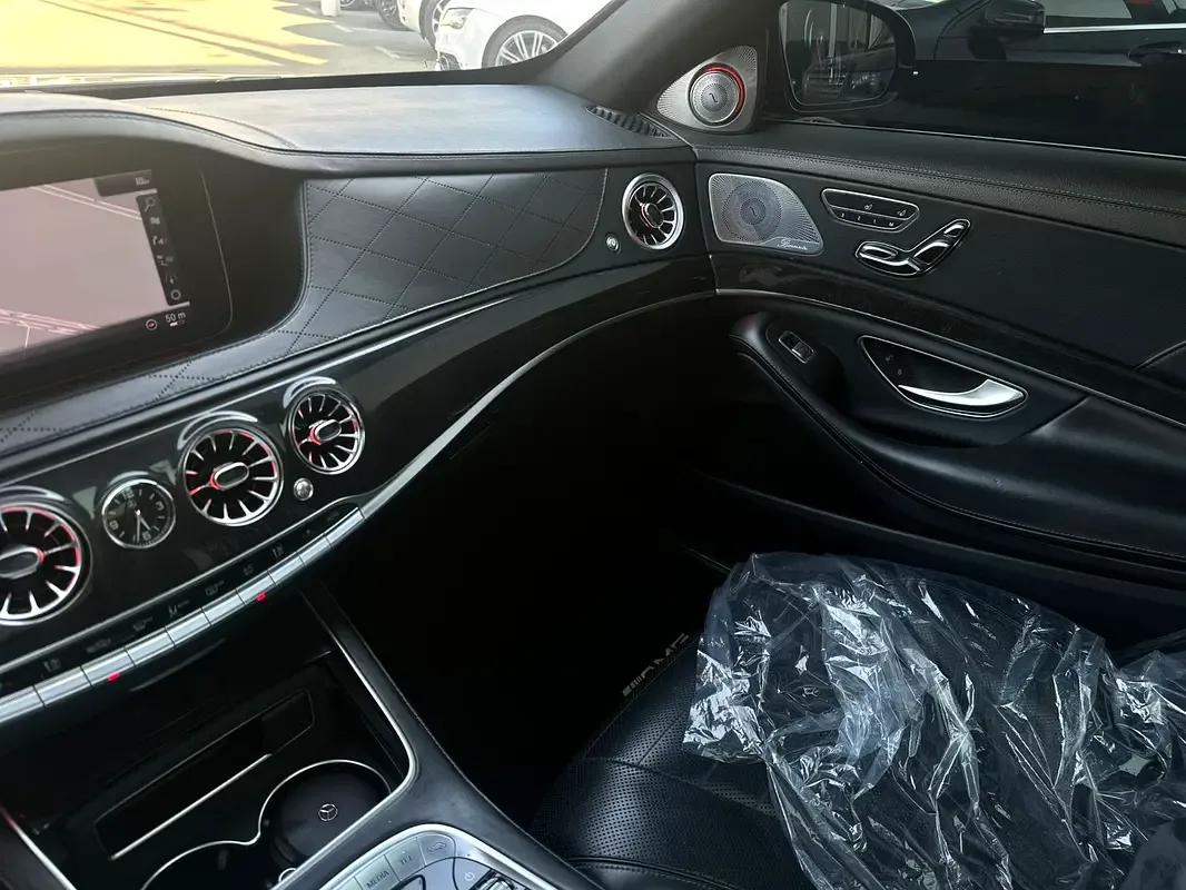 Mercedes-Benz S-Class S 560 9G-Tronic 4Matic long base (469 حصان) - 13