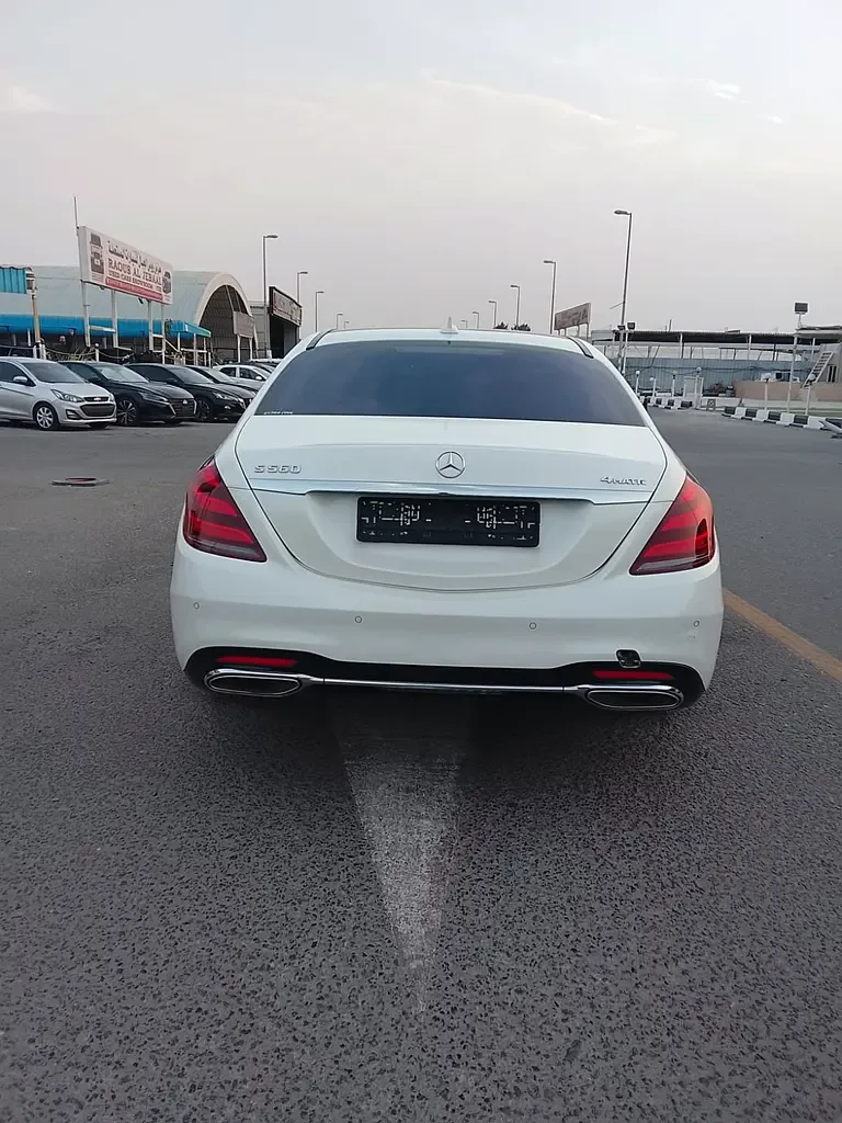 Mercedes-Benz S-Class S 560 9G-Tronic 4Matic long base (469 حصان) - 4