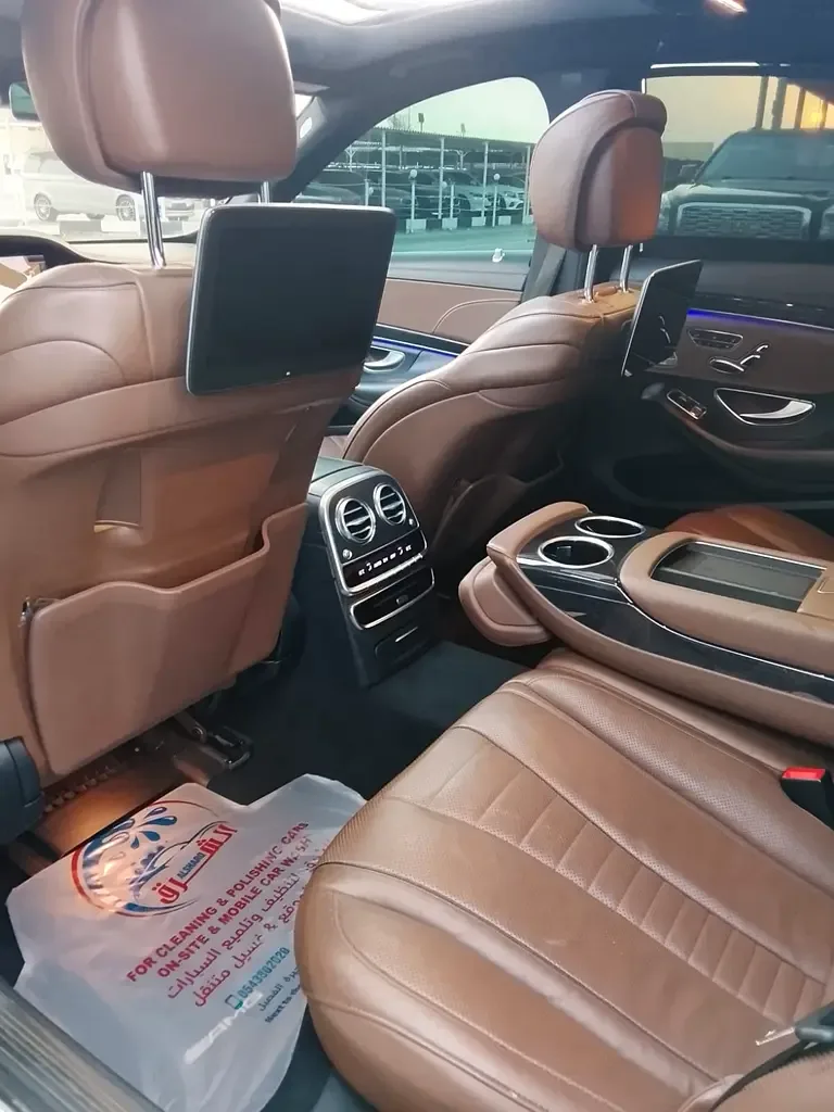 Mercedes-Benz S-Class S 560 9G-Tronic 4Matic long base (469 حصان) - 9