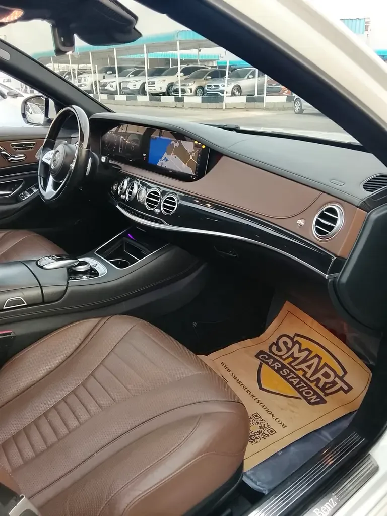 Mercedes-Benz S-Class S 560 9G-Tronic 4Matic long base (469 حصان) - 12