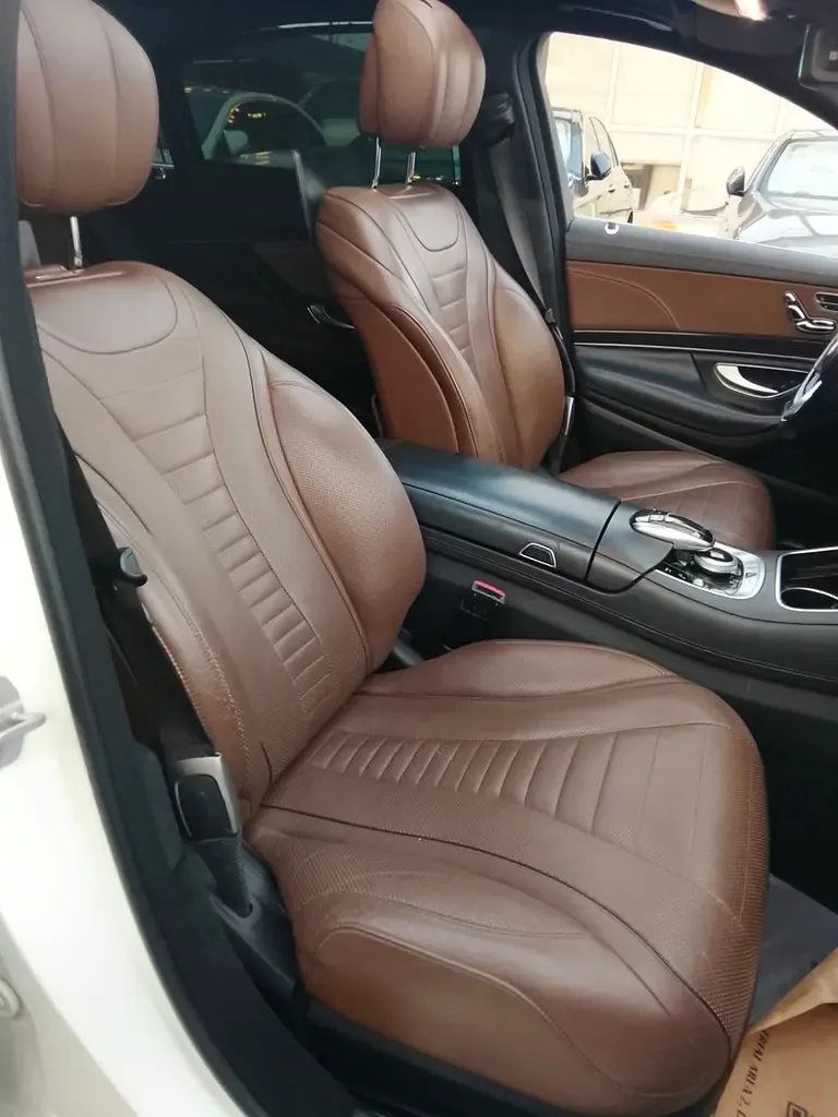 Mercedes-Benz S-Class S 560 9G-Tronic 4Matic long base (469 حصان) - 13