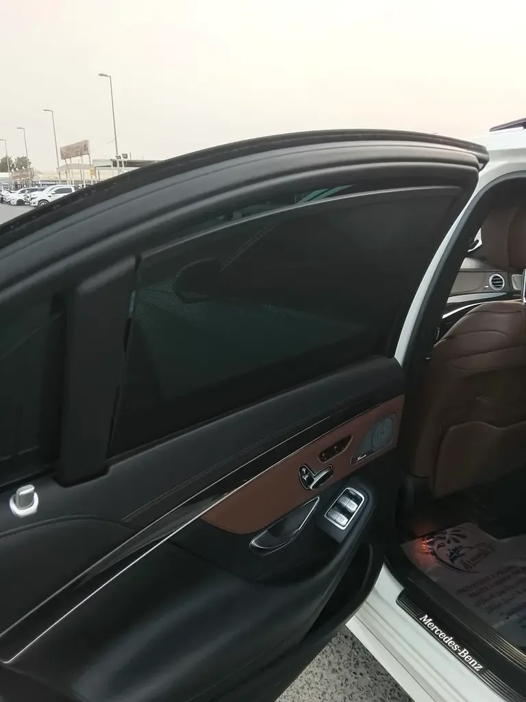 Mercedes-Benz S-Class S 560 9G-Tronic 4Matic long base (469 حصان) - 19