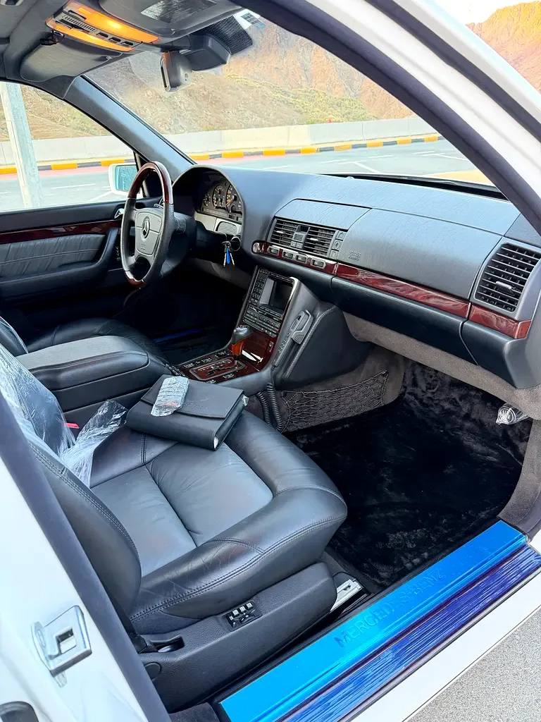 Mercedes-Benz S-Class S 600 AT (394 حصان) - 5