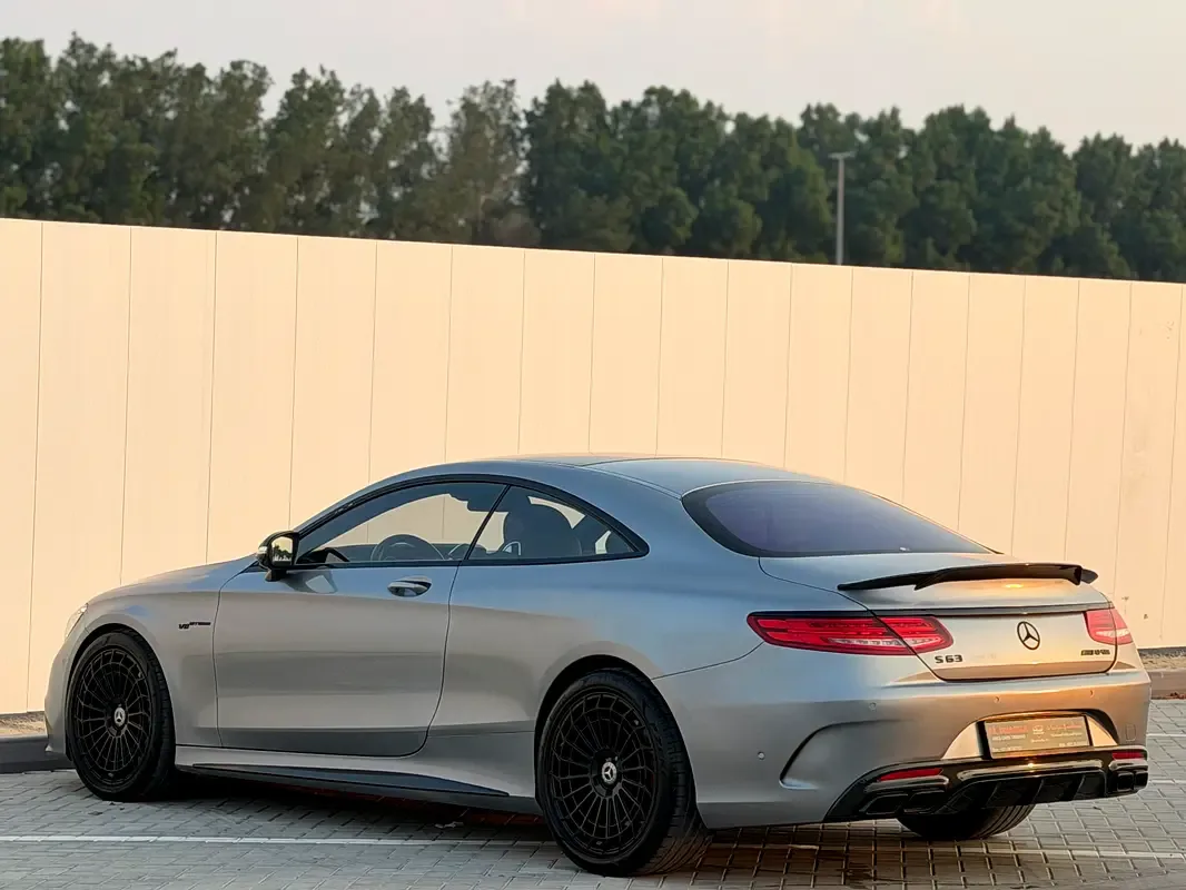 Mercedes-Benz S-Class S 63 AMG 7G-TRONIC PLUS 4Matic (585 حصان) - 4
