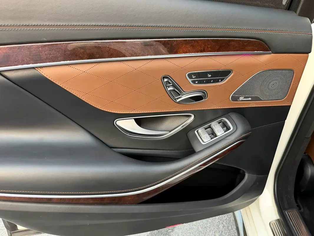 Mercedes-Benz S-Class S 63 AMG 9G-Tronic 4Matic+ long base (612 حصان) - 11
