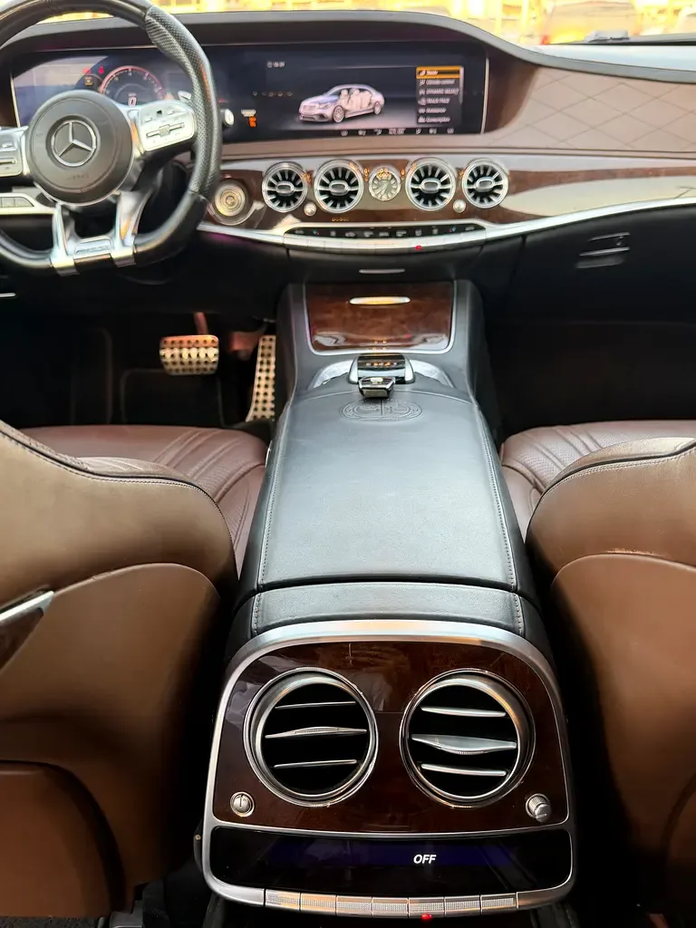 Mercedes-Benz S-Class S 63 AMG 9G-Tronic 4Matic+ long base (612 حصان) - 14