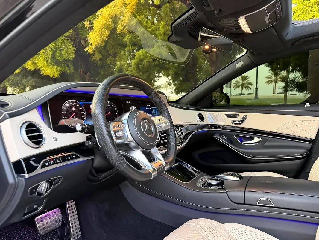 Mercedes-Benz S-Class S 63 AMG 9G-Tronic 4Matic+ long base (612 حصان) - 17