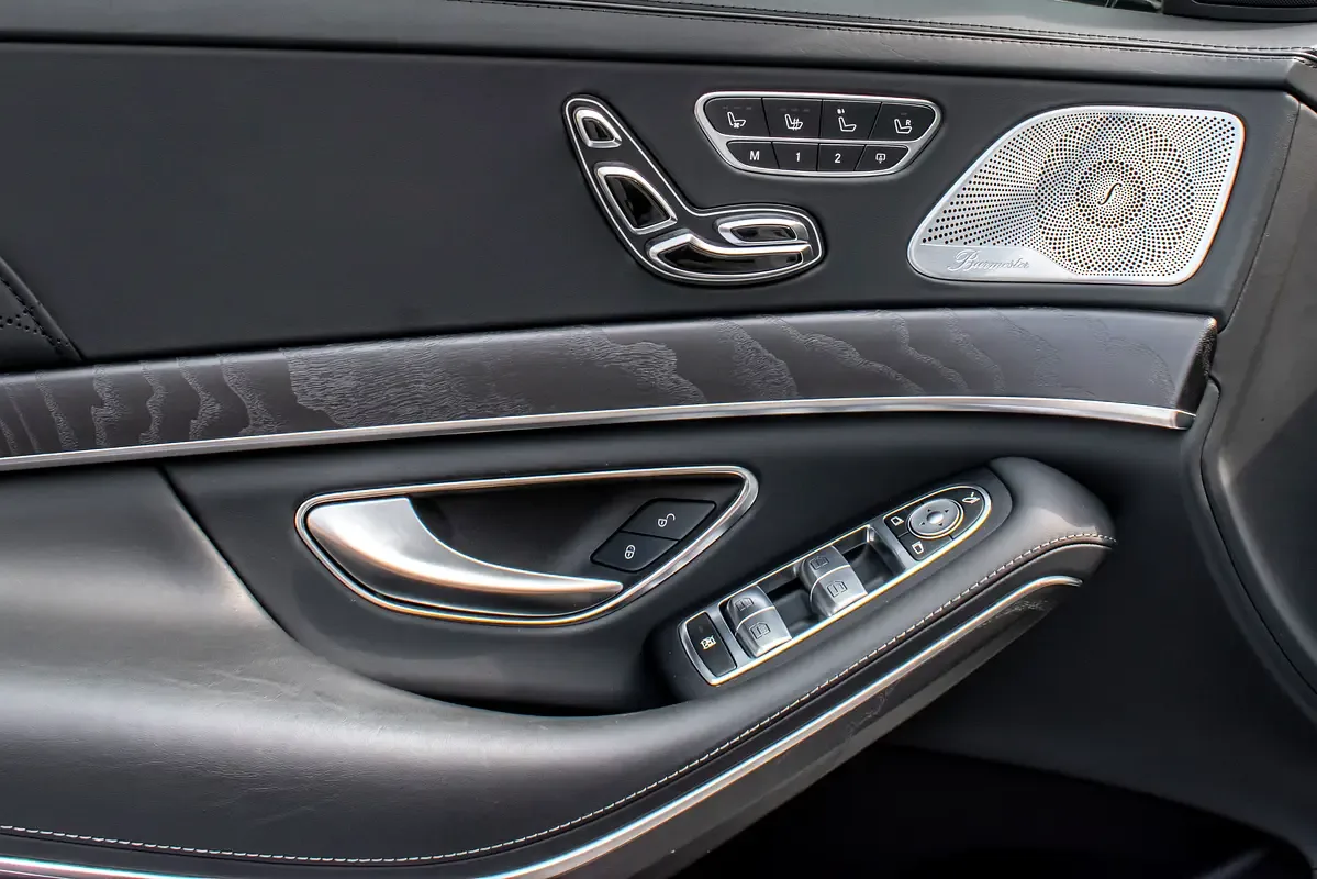 Mercedes-Benz S-Class S 63 AMG 9G-Tronic 4Matic+ long base (612 حصان) - 17