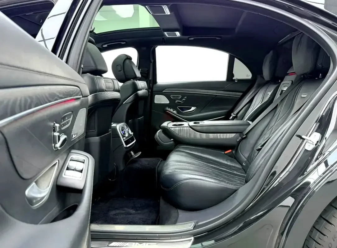 Mercedes-Benz S-Class S 63 AMG 9G-Tronic 4Matic+ long base (612 حصان) - 9