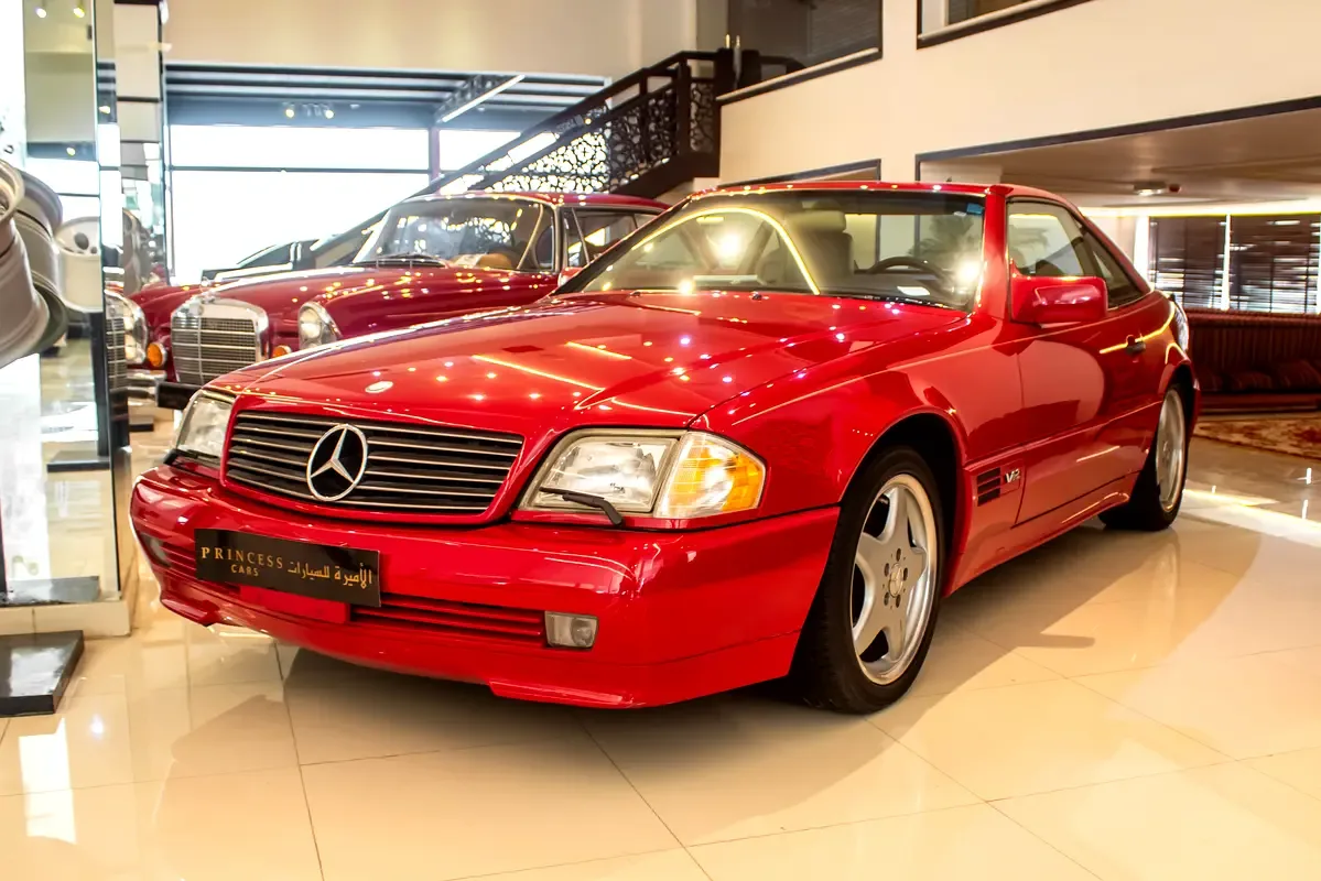 Mercedes-Benz SL-Class 6.0 AT (394 hp)