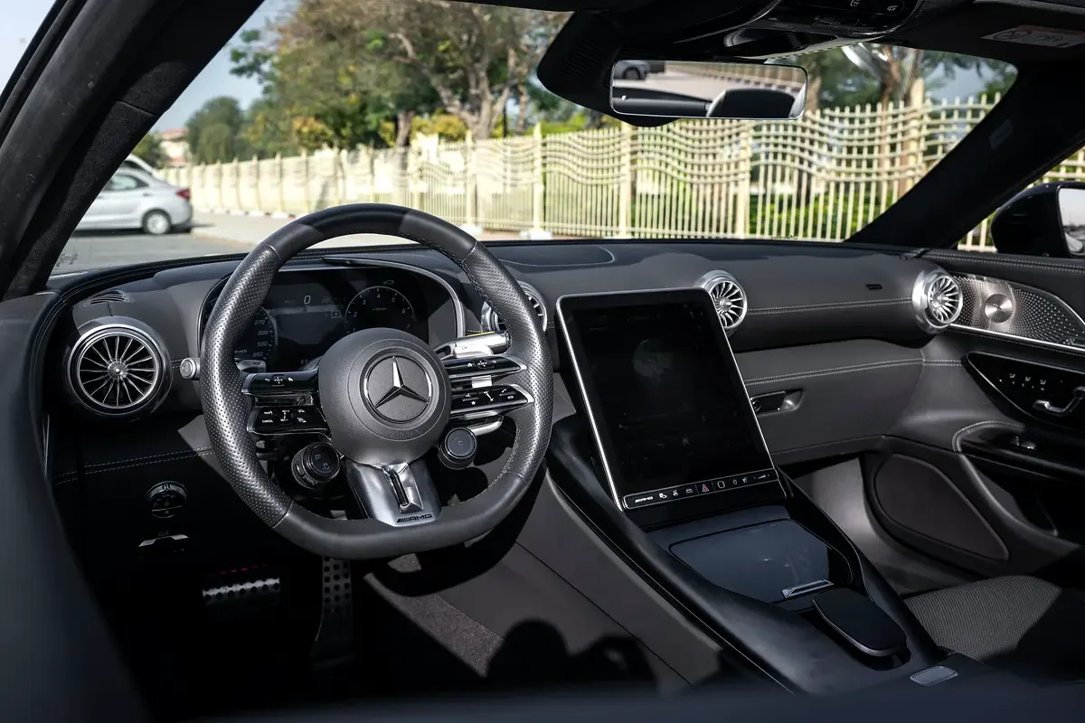 Mercedes-Benz SL-Class AMG 4.0 AT 4WD (585 حصان) - 12