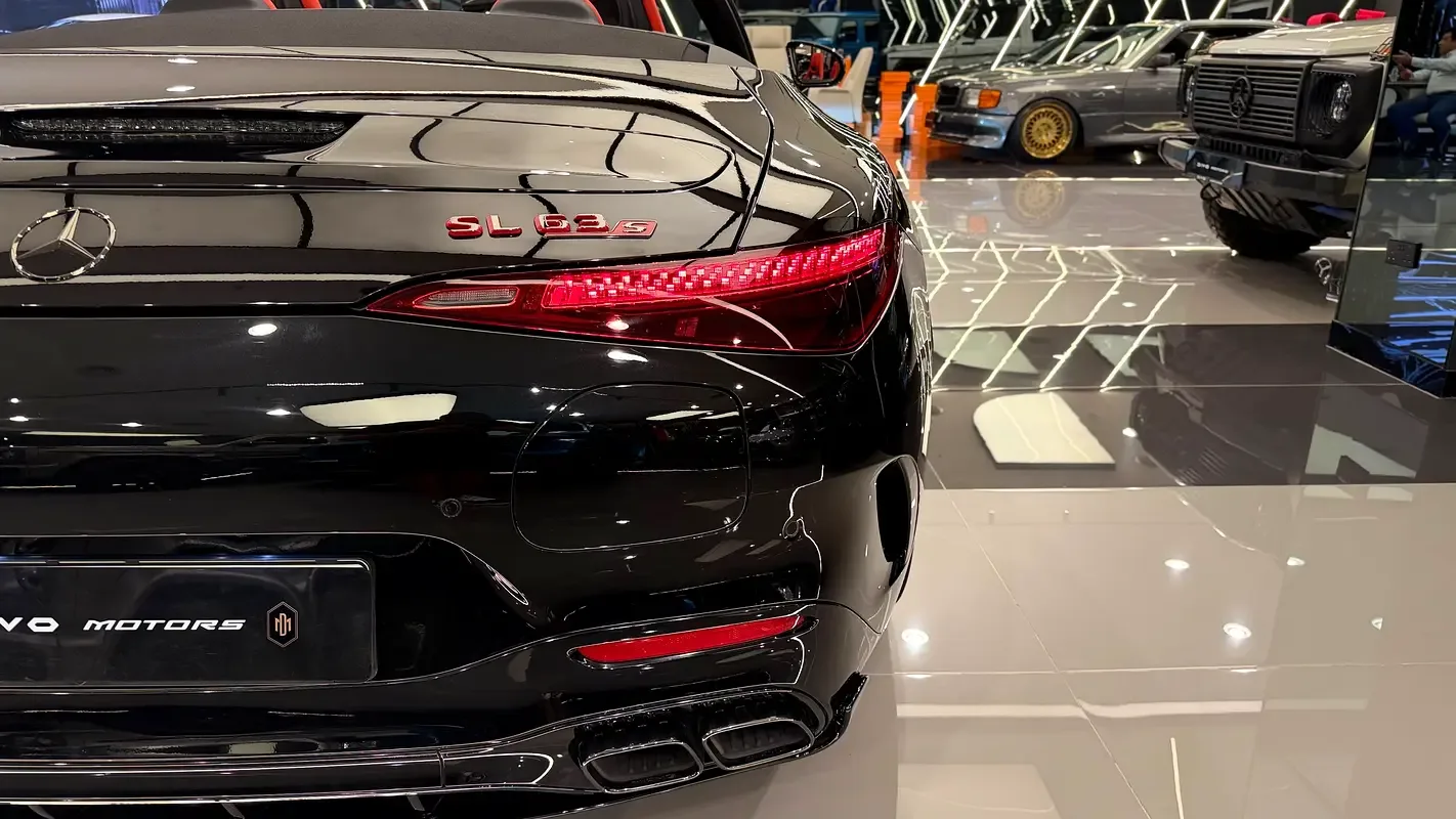 Mercedes-Benz SL-Class AMG 4.0 AT 4WD (585 حصان) - 12