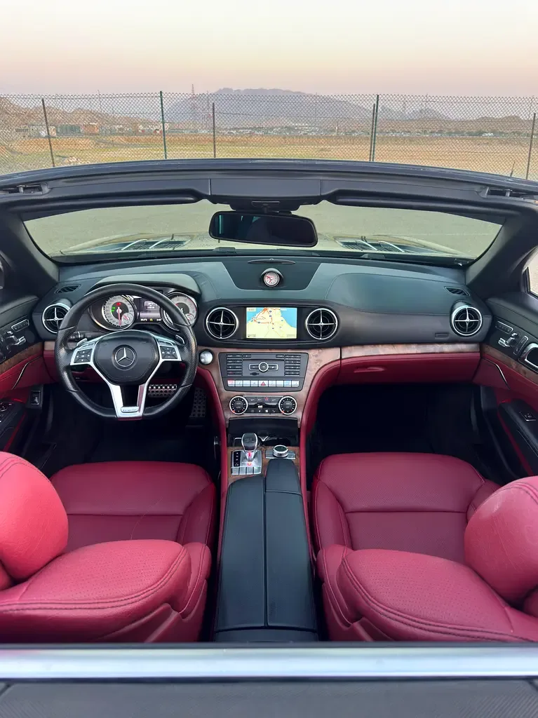 Mercedes-Benz SL-Class SL 400 7G-Tronic Plus (333 حصان) - 12