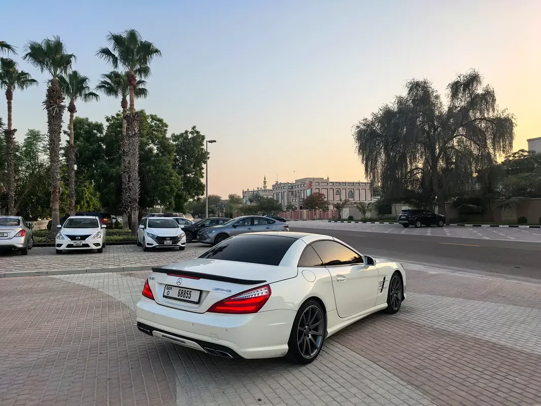 Mercedes-Benz SL-Class SL 500 7G-Tronic Plus (435 حصان) - 2