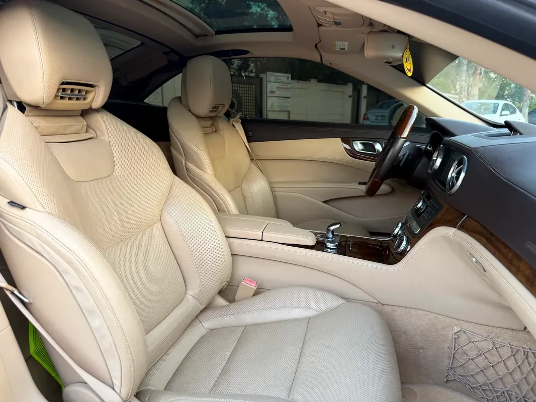 Mercedes-Benz SL-Class SL 500 7G-Tronic Plus (435 حصان) - 8