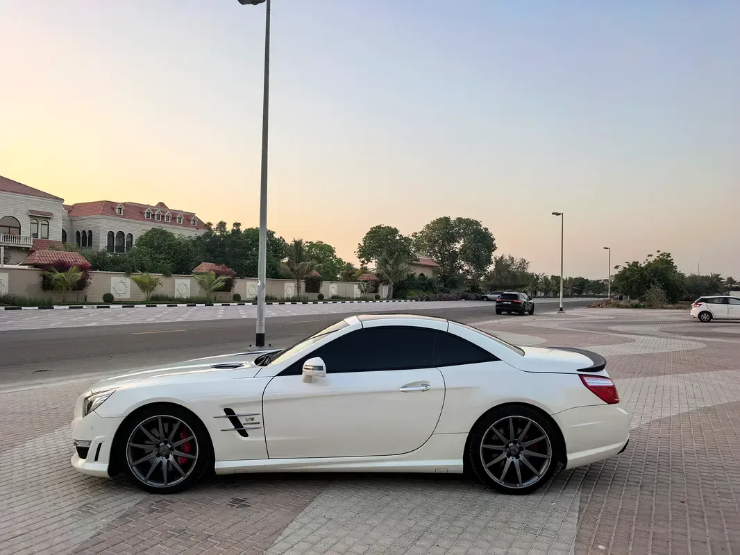 Mercedes-Benz SL-Class SL 500 7G-Tronic Plus (435 حصان) - 13