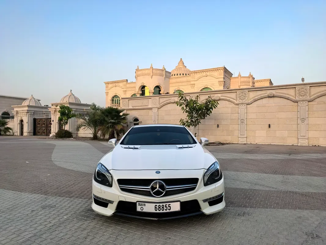 Mercedes-Benz SL-Class SL 500 7G-Tronic Plus (435 حصان) - 16