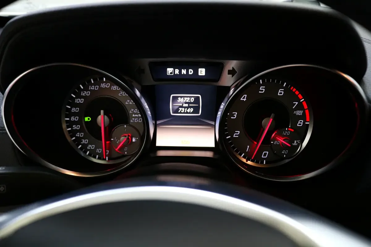 Mercedes-Benz SL-Class SL 500 7G-Tronic Plus (435 hp) - 15