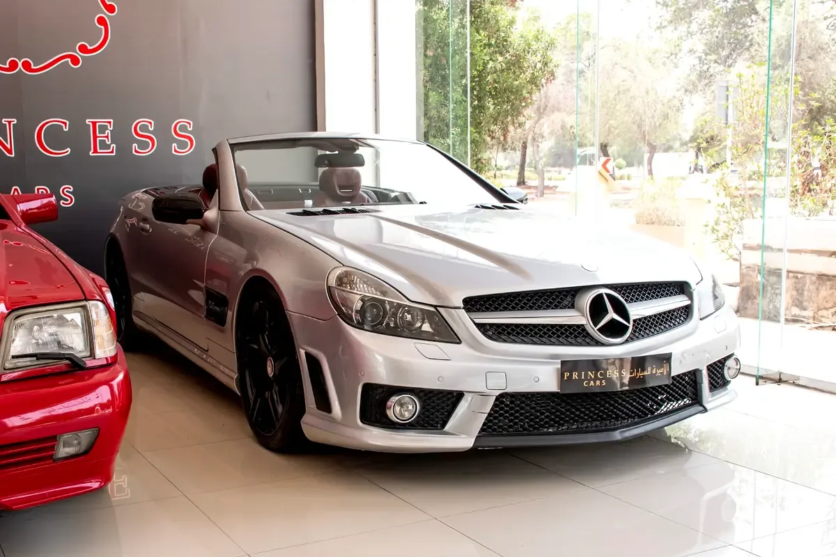 Mercedes-Benz SL-Class SL 63 Speedshift MCT (525 hp)