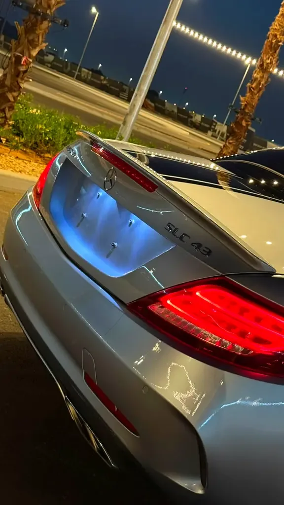 Mercedes-Benz SLC SLC 43 9G-TRONIC (367 حصان) - 12