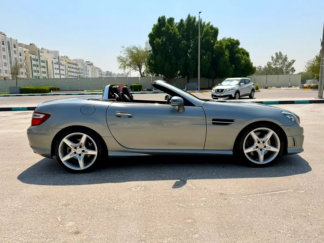 Mercedes-Benz SLK-Class SLK 200 BlueEfficiency 7G-Tronic Plus (184 hp) - 7