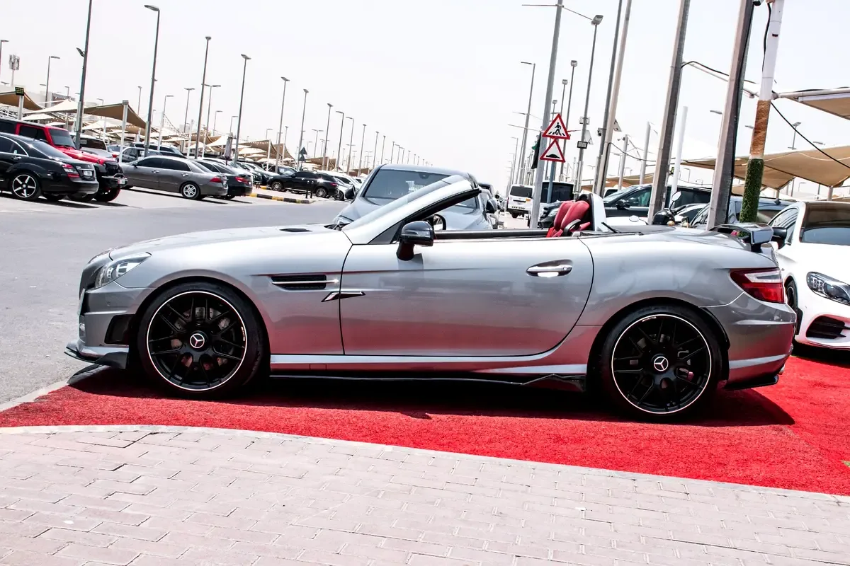 Mercedes-Benz SLK-Class SLK 200 BlueEfficiency 7G-Tronic Plus (184 حصان) - 6