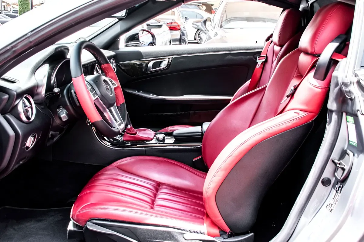 Mercedes-Benz SLK-Class SLK 200 BlueEfficiency 7G-Tronic Plus (184 حصان) - 8