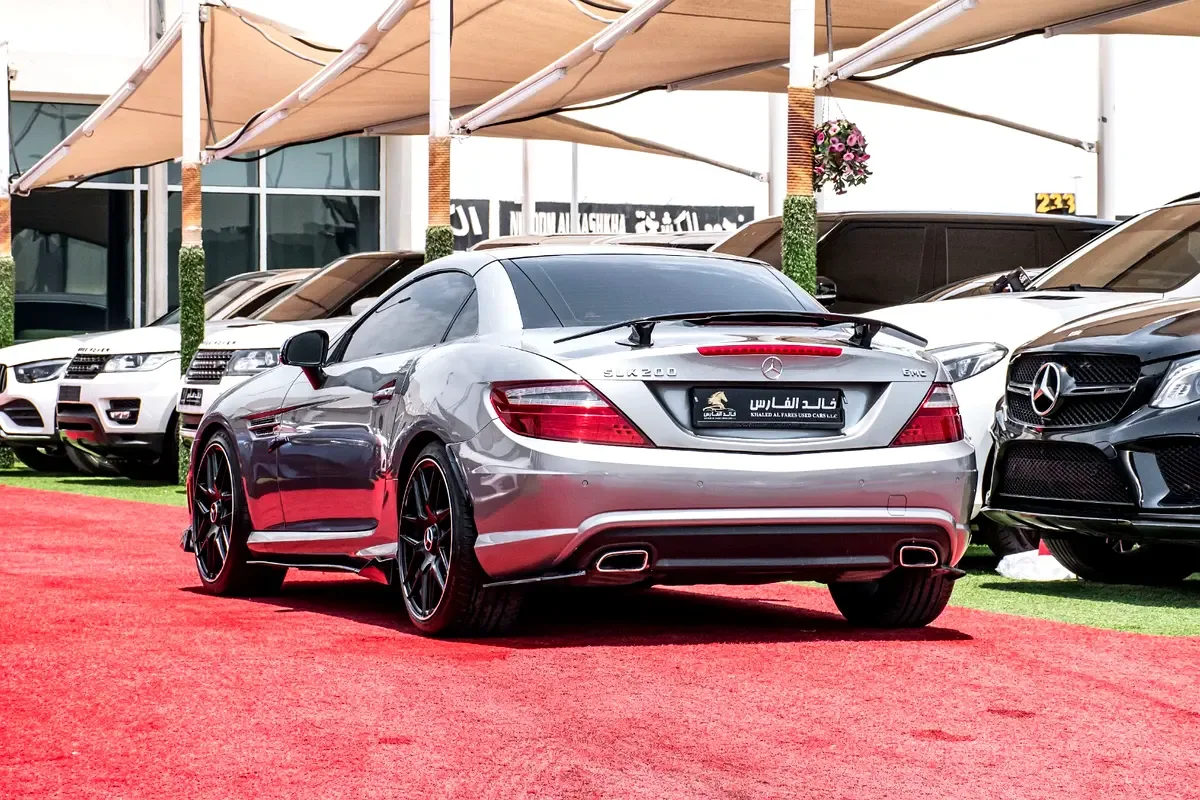 Mercedes-Benz SLK-Class SLK 200 BlueEfficiency 7G-Tronic Plus (184 حصان) - 15