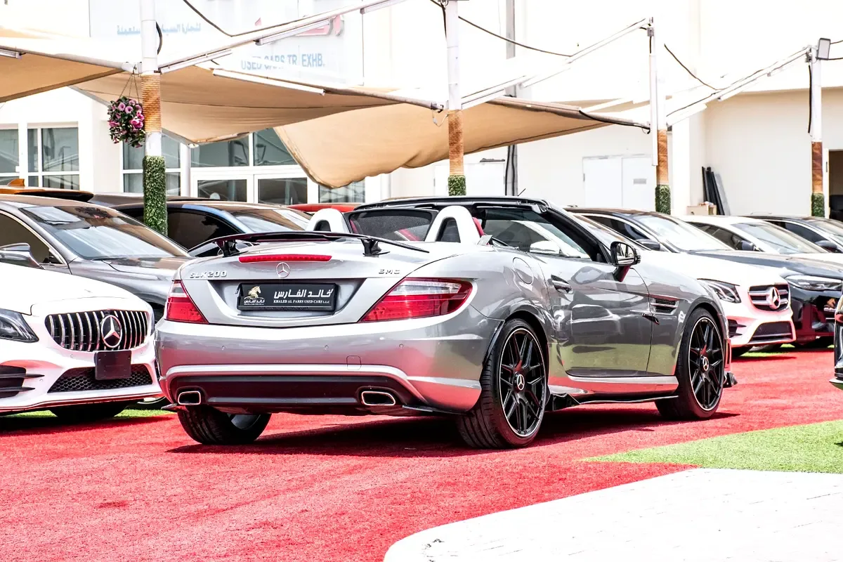 Mercedes-Benz SLK-Class SLK 200 BlueEfficiency 7G-Tronic Plus (184 حصان) - 18