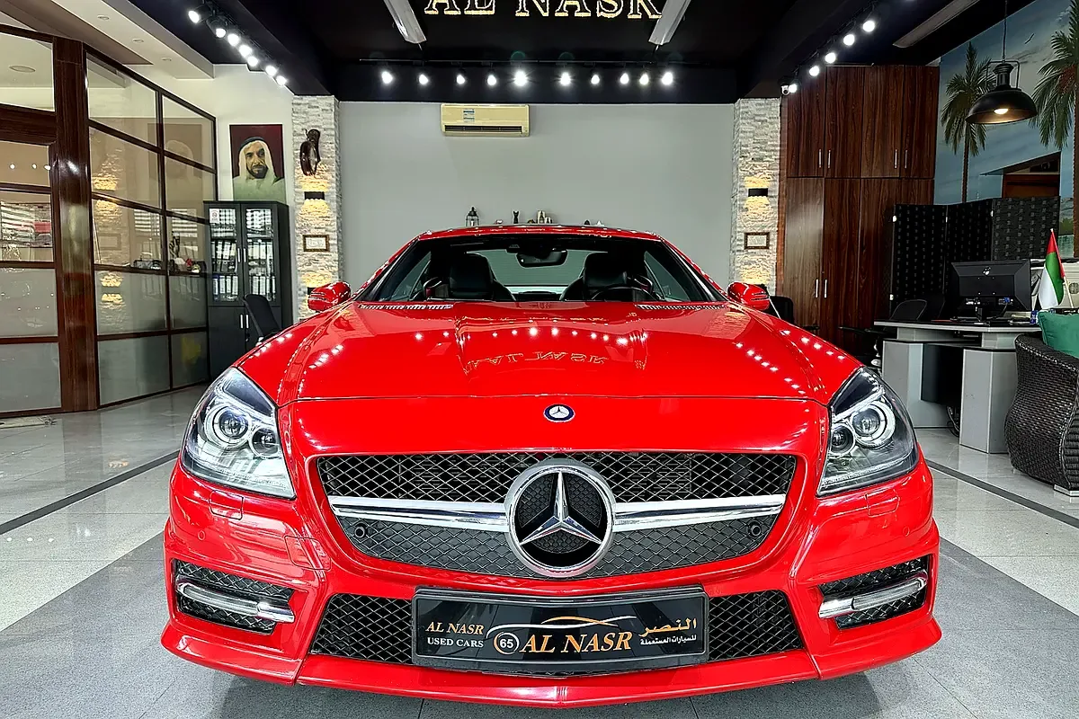 Mercedes-Benz SLK-Class SLK 200 BlueEfficiency 7G-Tronic Plus (184 حصان)