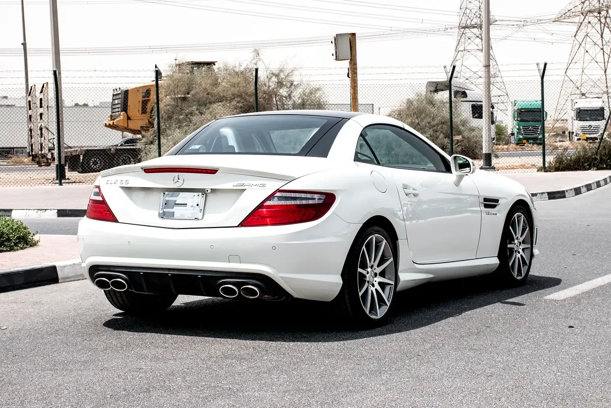 Mercedes-Benz SLK-Class SLK 55 AMG 7G-Tronic Plus (421 hp) - 11