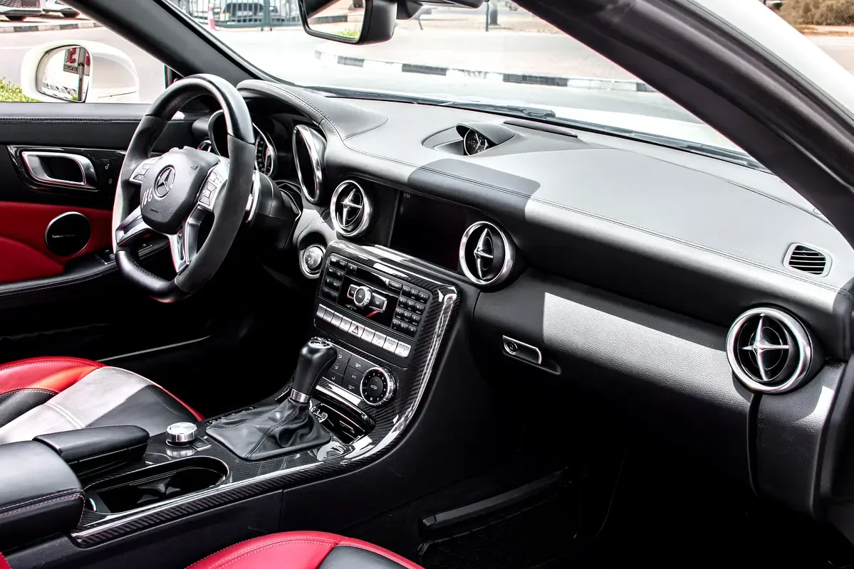 Mercedes-Benz SLK-Class SLK 55 AMG 7G-Tronic Plus (421 hp) - 17
