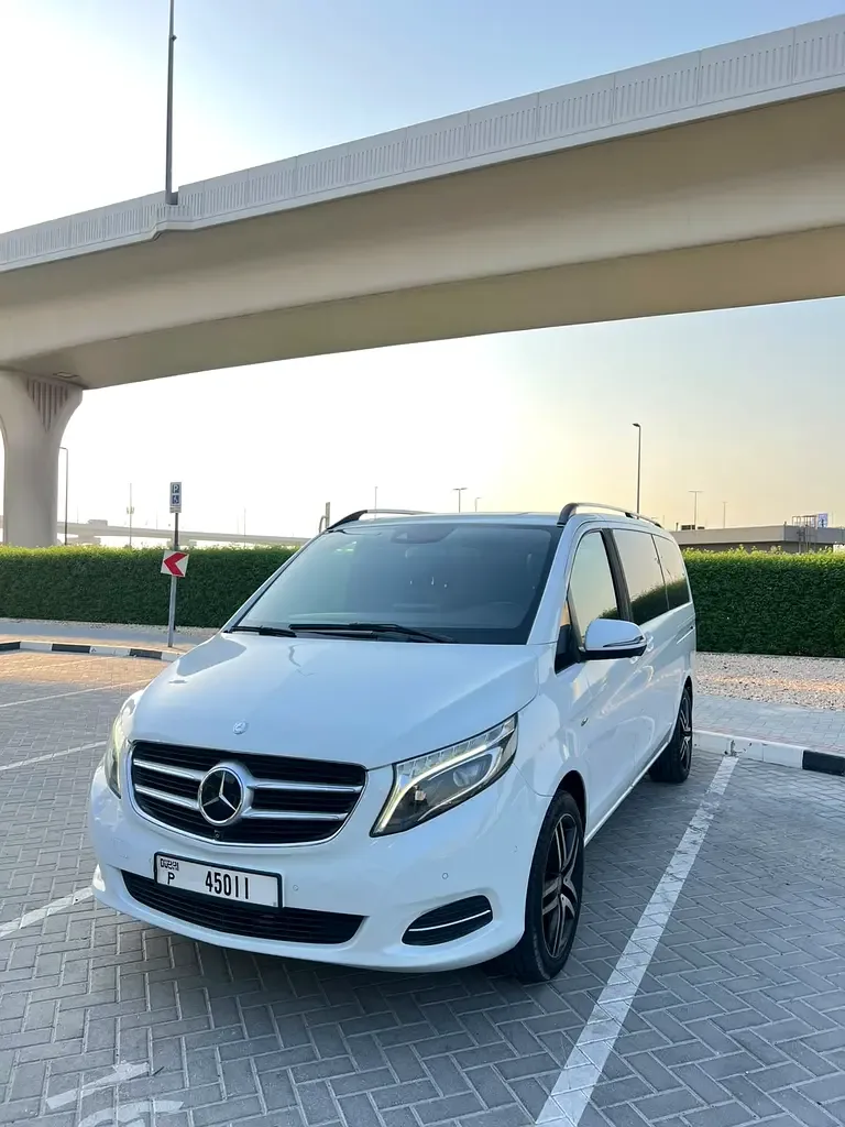 Mercedes-Benz V-Class 2.0 AT (211 hp)