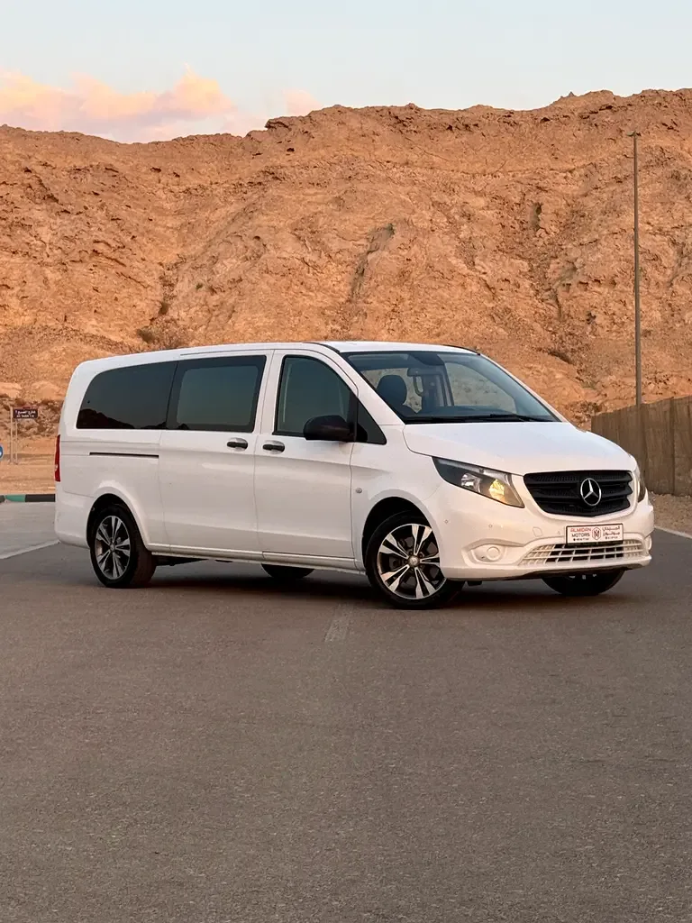 Mercedes-Benz V-Class 2.0 AT (211 hp)