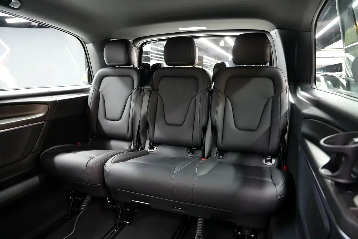 Mercedes-Benz V-Class 2.0 AT (211 حصان) - 13