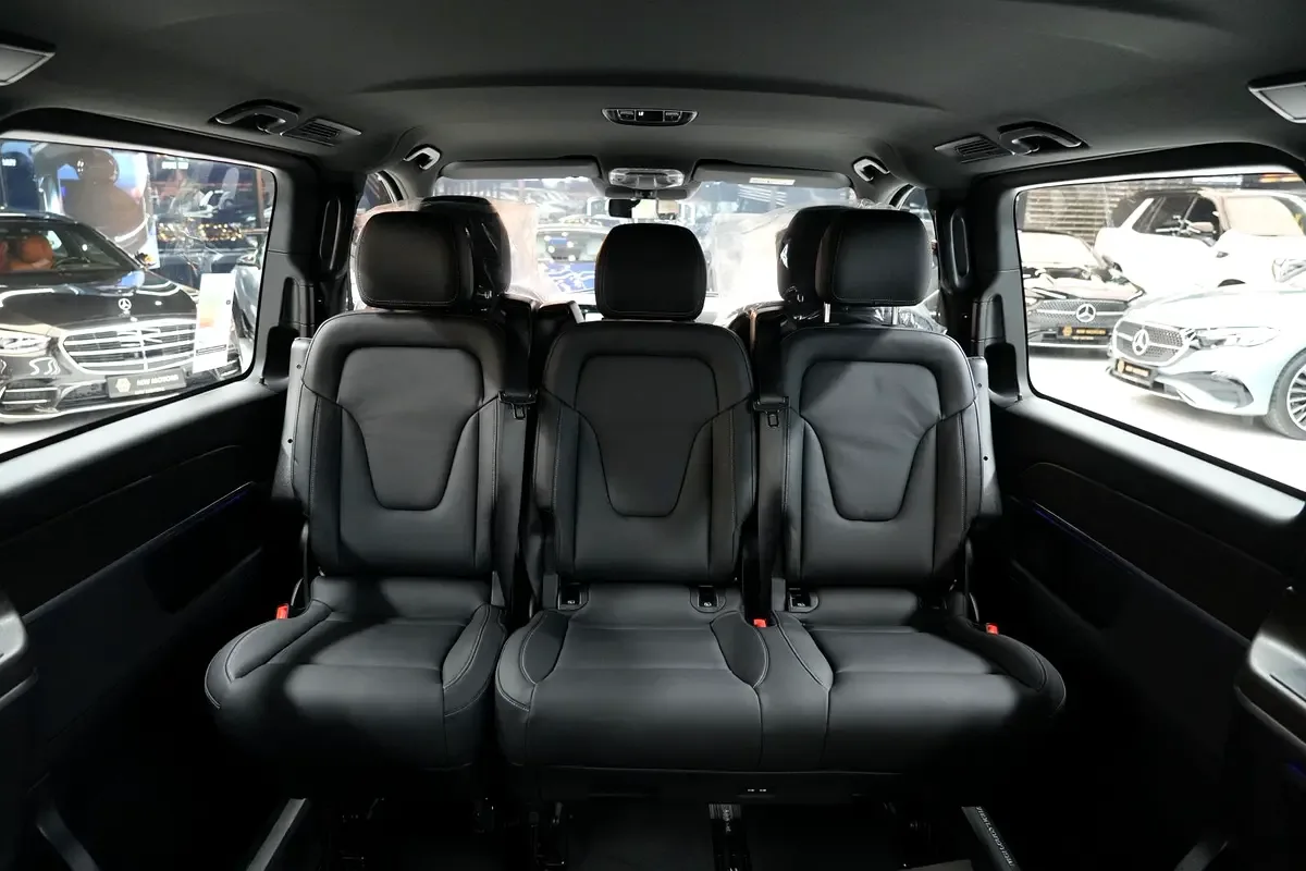 Mercedes-Benz V-Class 2.0 AT (211 حصان) - 14