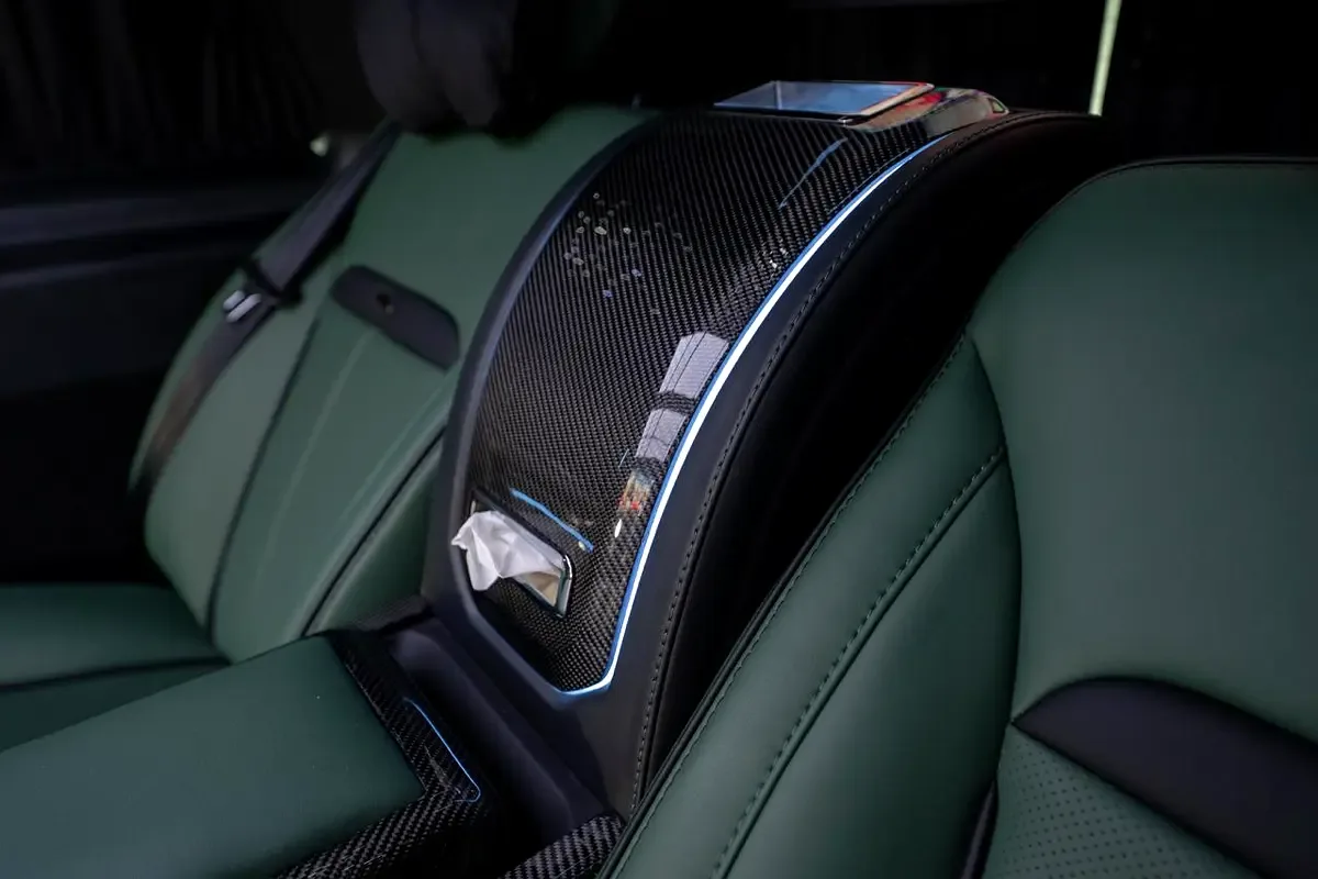 Mercedes-Benz V-Class 2.0 AT (211 hp) - 12