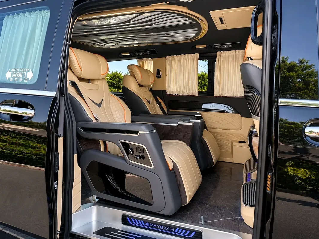 Mercedes-Benz V-Class 2.0 AT (211 hp) - 13
