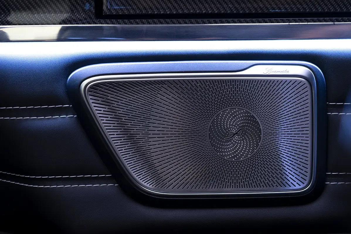 Mercedes-Benz V-Class 2.0 AT (211 حصان) - 10