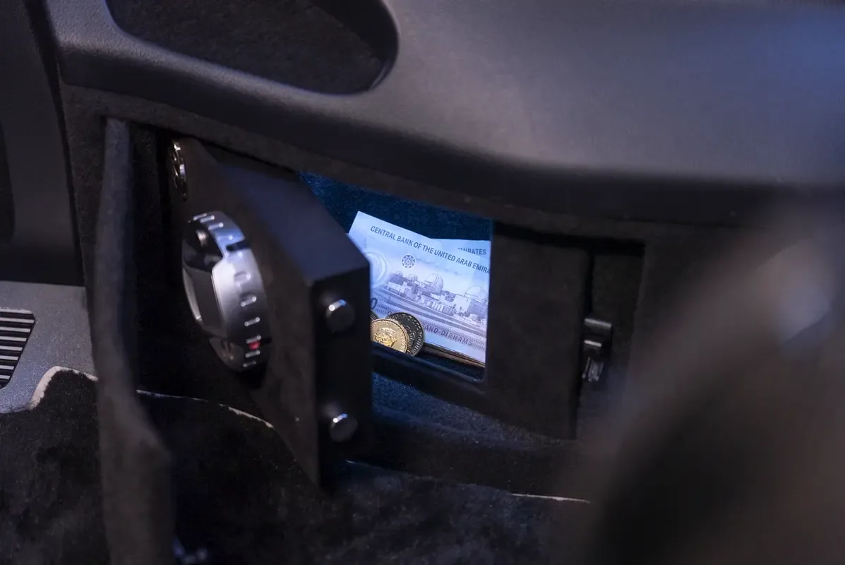 Mercedes-Benz V-Class 2.0 AT (211 حصان) - 14