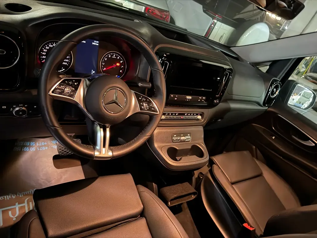Mercedes-Benz V-Class 2.0 AT RWD (231 حصان) - 9